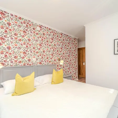 Hotel Tesla'S Gastro House Plitvice Plitvička Jezera Esterno foto
