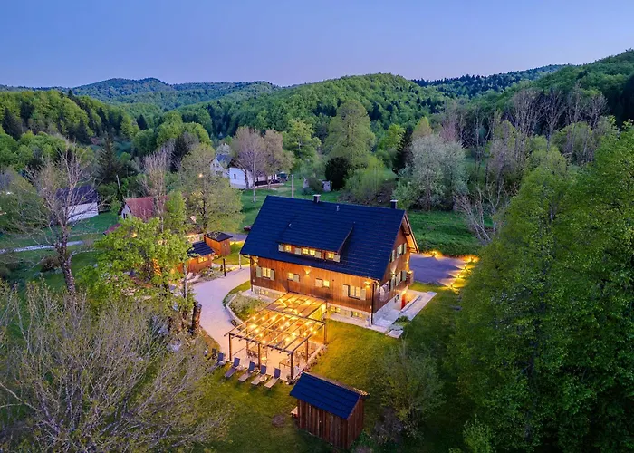 Tesla\'S Gastro House Plitvice