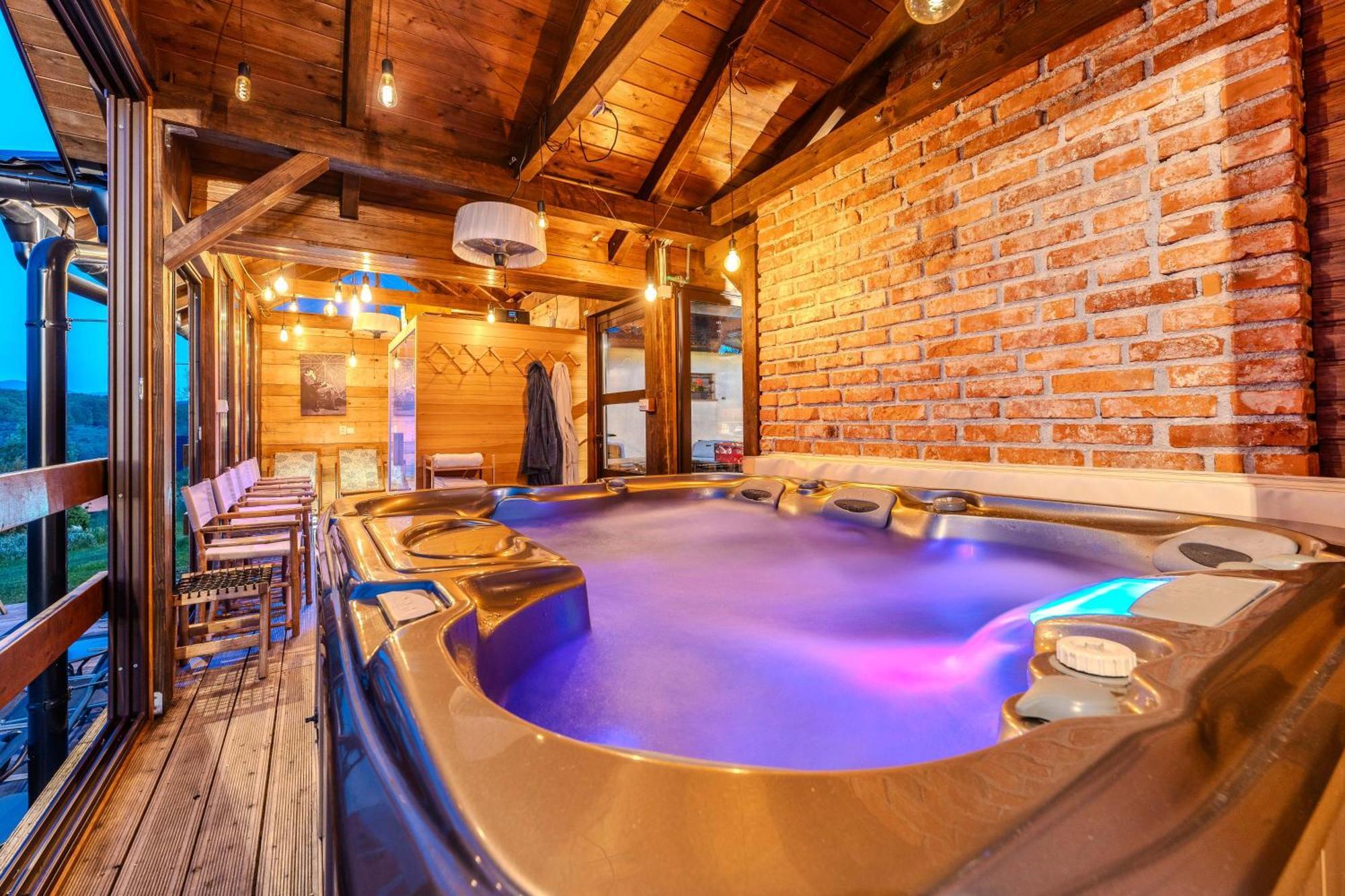 Tesla's Gastro House Plitvice Guest house