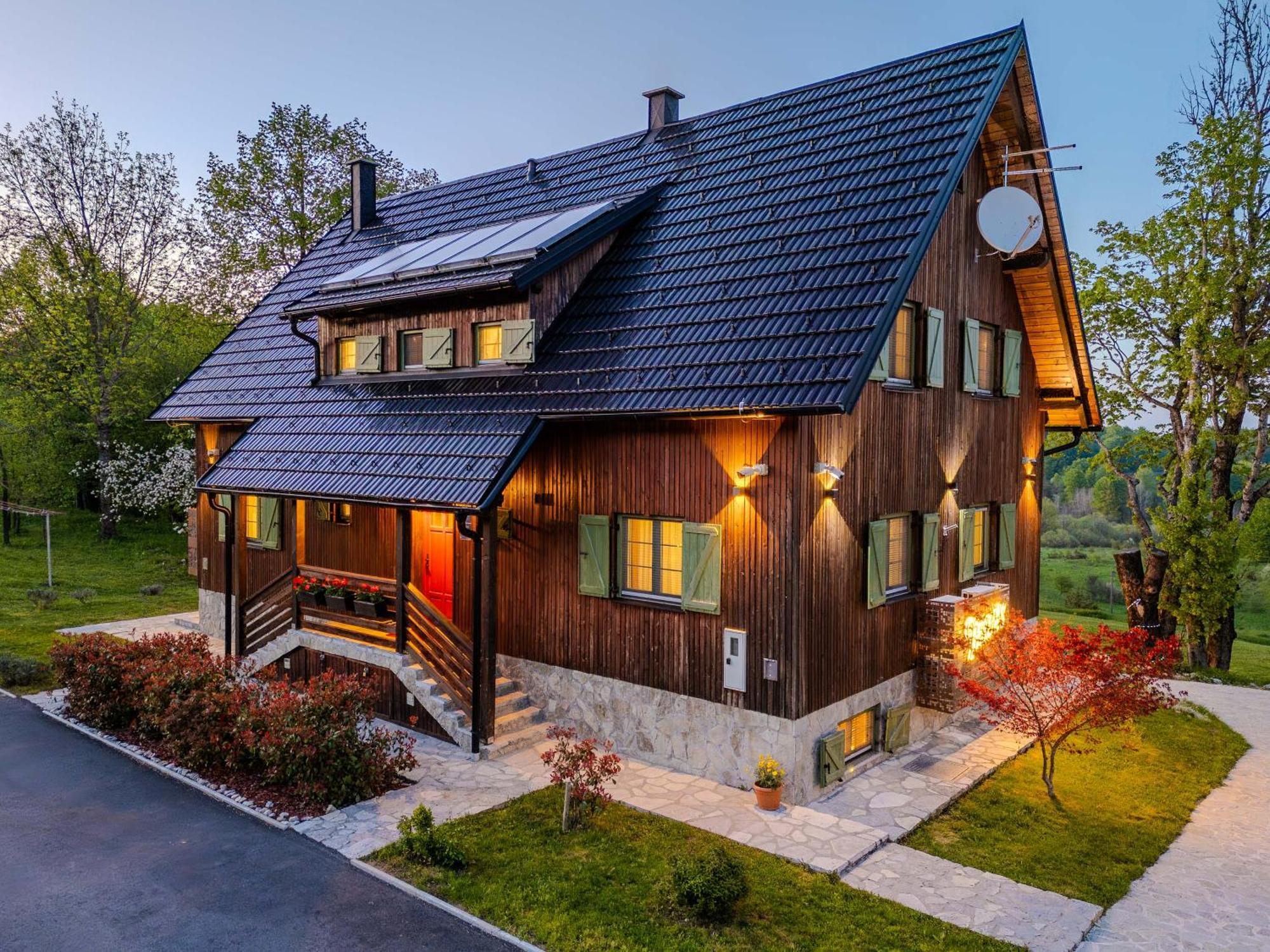 Tesla's Gastro House Plitvice 4*